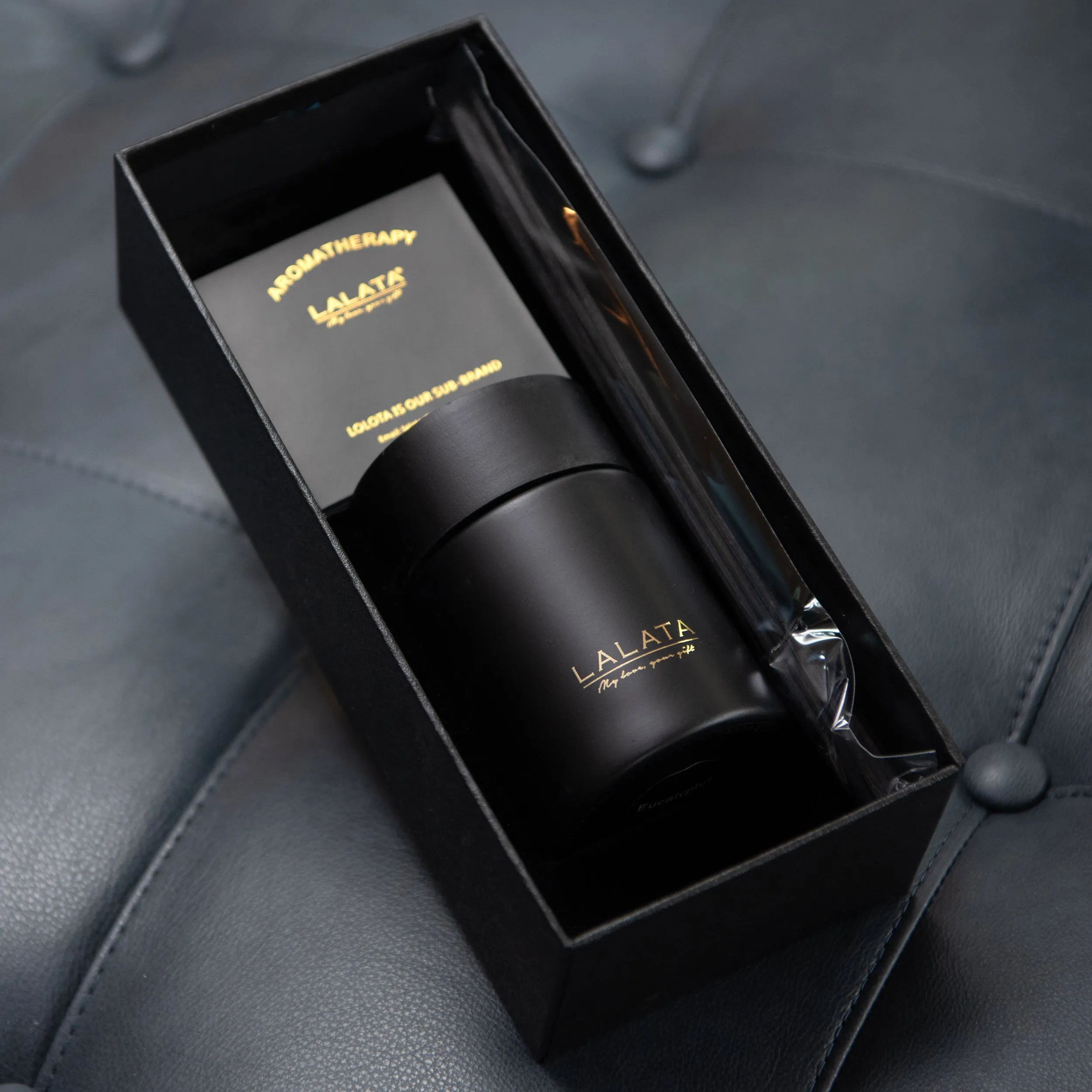 Black Diffuser - Scented Elegant Pink Champagne
