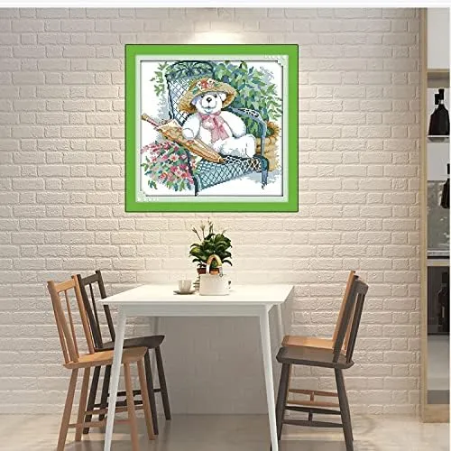 Elegant Polar Bear 32x31cm Cross Stitch