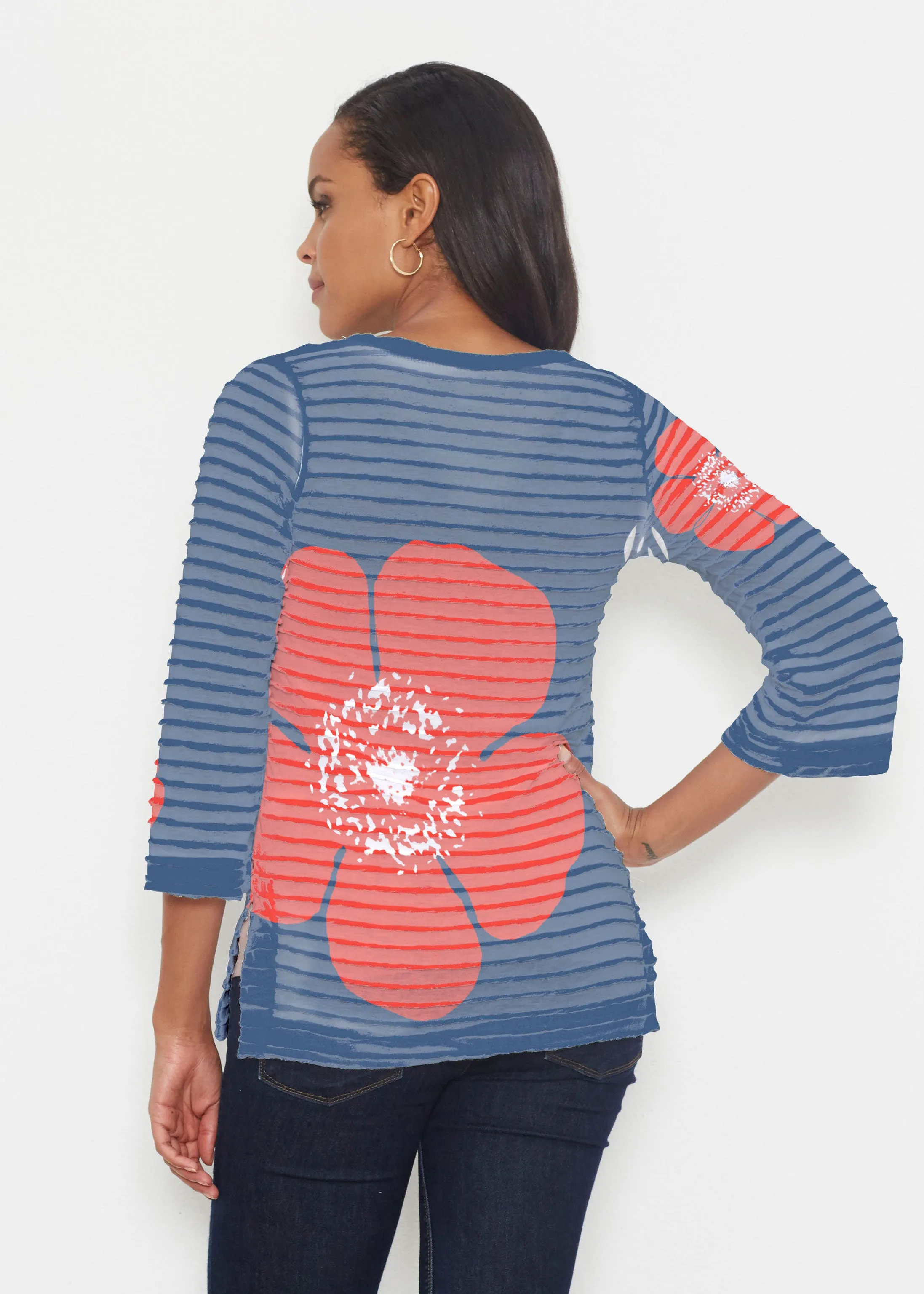 Poppy Red Navy (7021) ~ Banded 3/4 Bell-Sleeve V-Neck Tunic