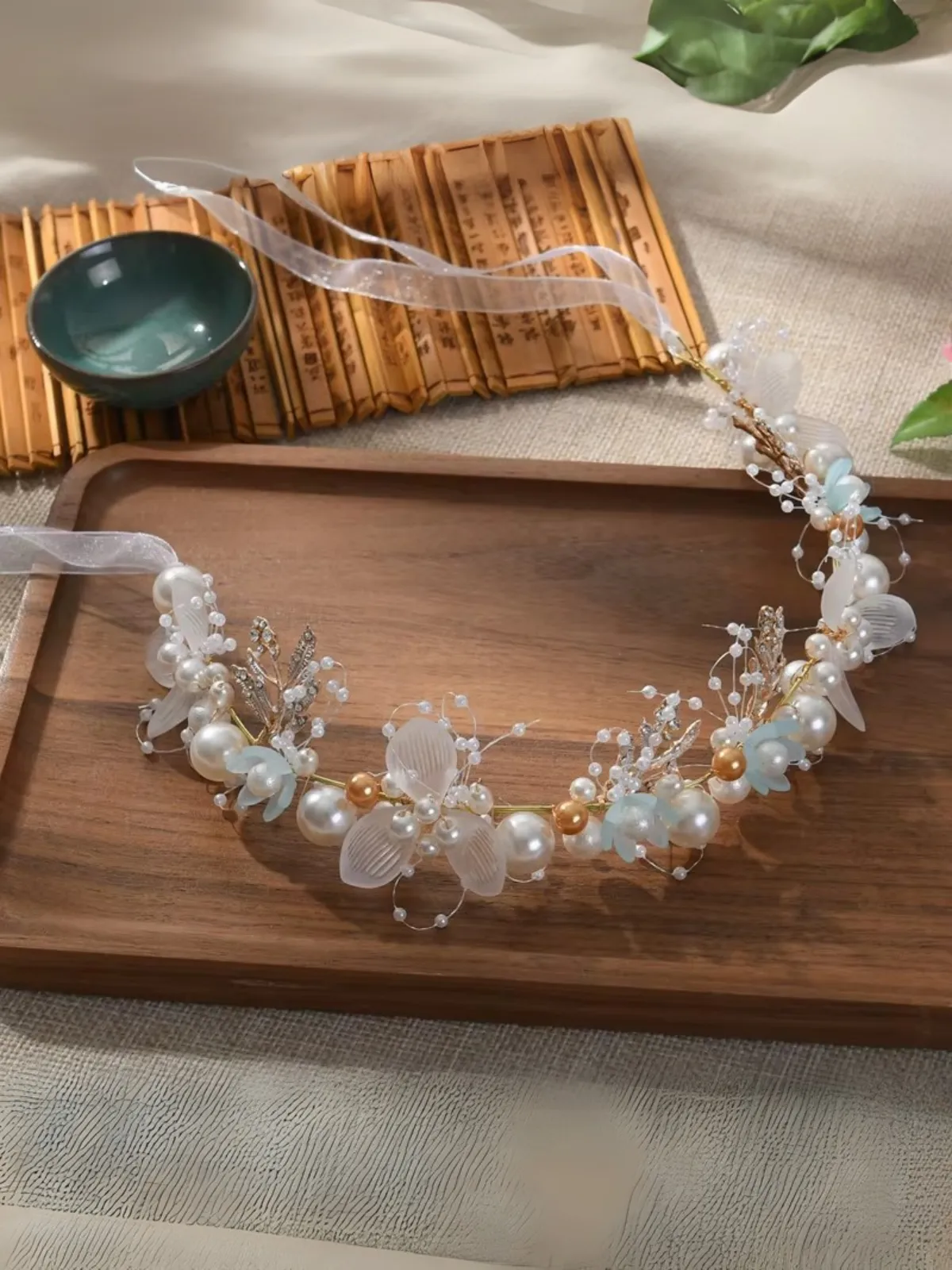 Sophisticated Beauty Pearl Crown Headband