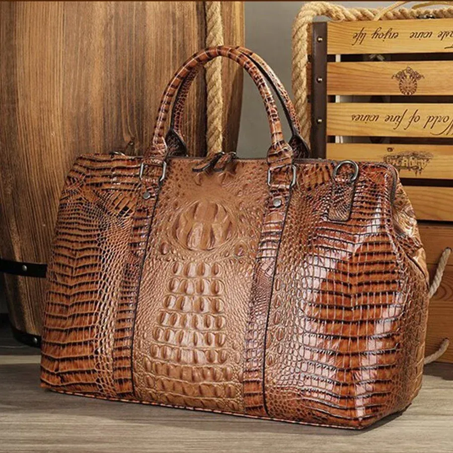 Sophisticated Crocodile-Travel Bag