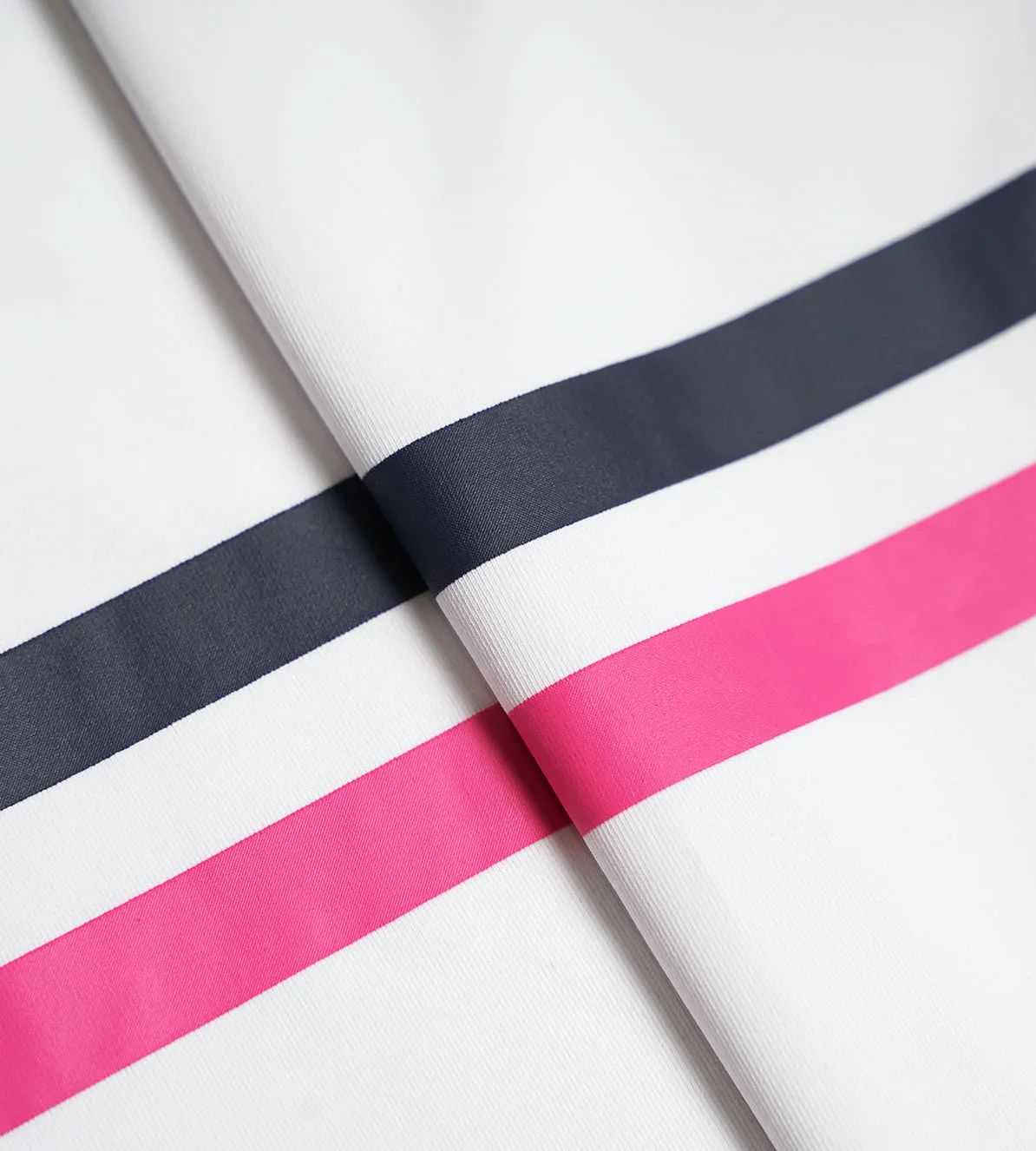 STRIPE PERFORMANCE LONG SLEEVE POLO - WHITE
