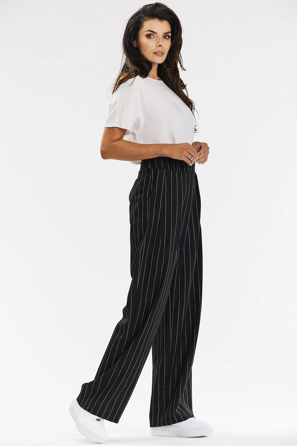 Women trousers model 200565 awama