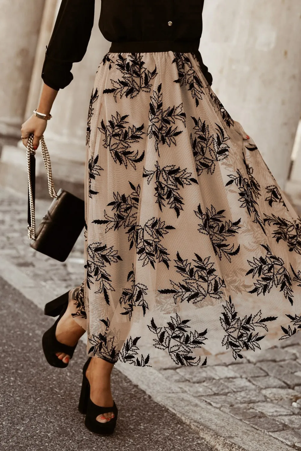 Womens Black Leaves Embroidered Maxi Skirt